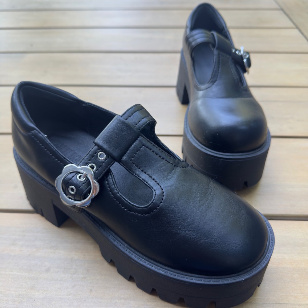 Current Mood Dolls Kill Black Platform T-Strap Mary Janes Flower Buckle CM25-047